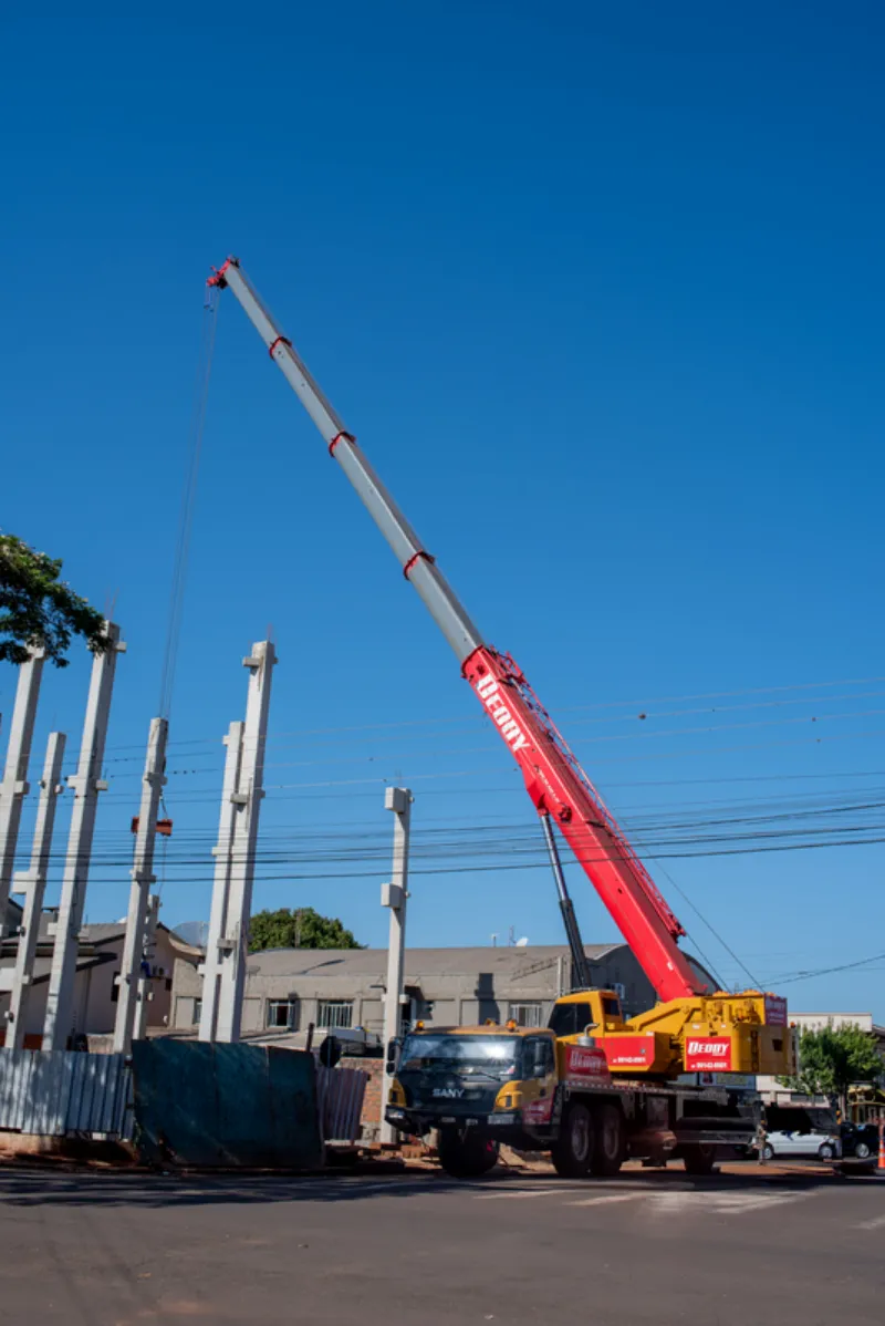 Locação de caminhão munck em Medianeira