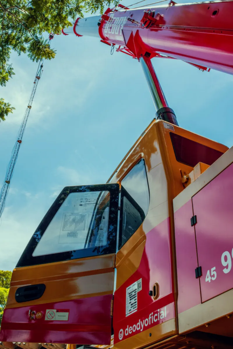 Serviços de içamento de carga